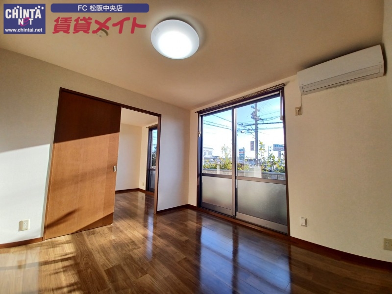 居室・リビング　※同型別部屋
