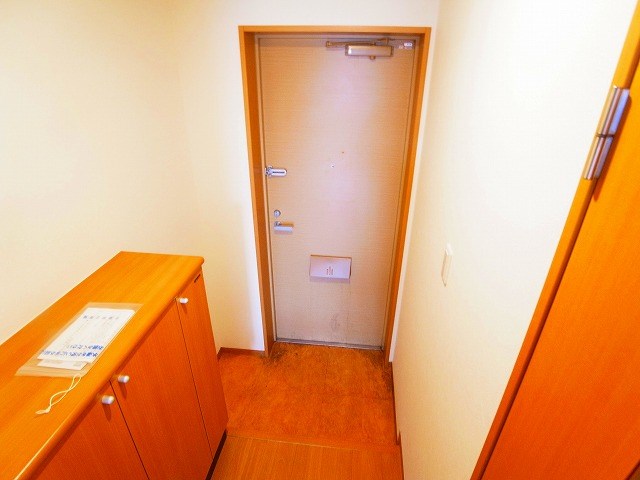 玄関　別部屋参考写真