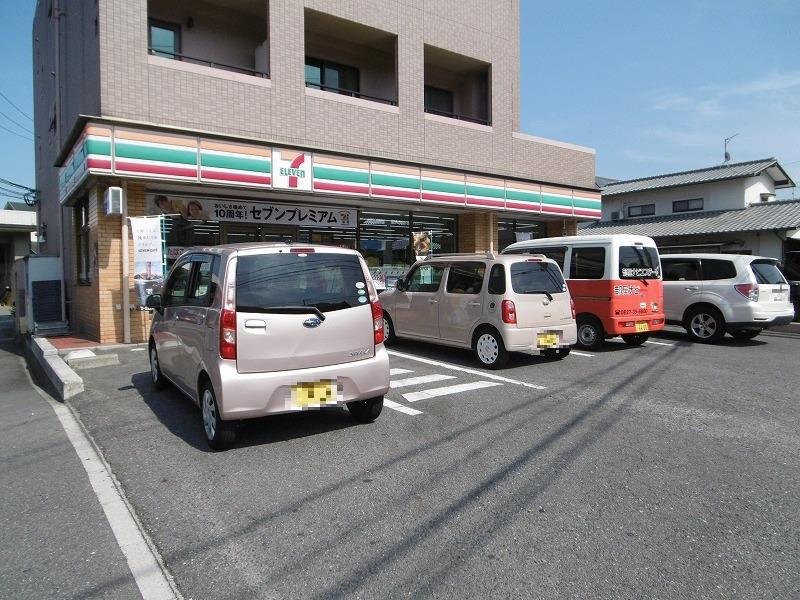 コンビニ　セブン-イレブン 大竹立戸店（コンビニ）まで396m