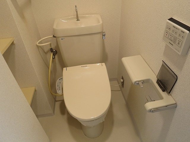 トイレ　同建物別部屋
