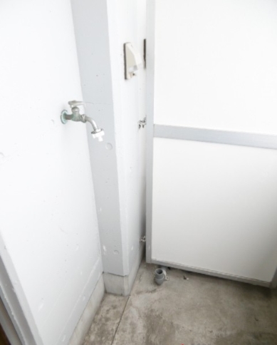その他　室外洗濯機置き場