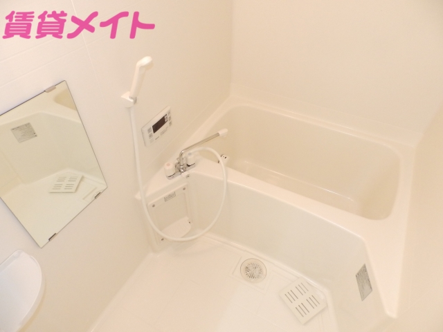 バス・シャワールーム　高温たし湯ができます。
