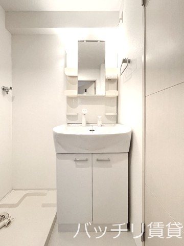 洗面設備　写真は別号室イメージの為、現状を優先致します