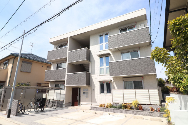 建物外観　お洒落な外観です