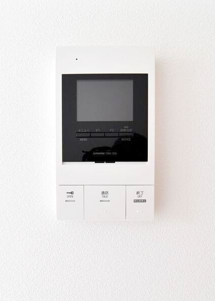 セキュリティ　モニター付きインターホン完備しています♪