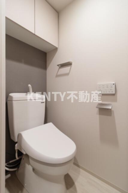 トイレ　落ち着いたトイレです