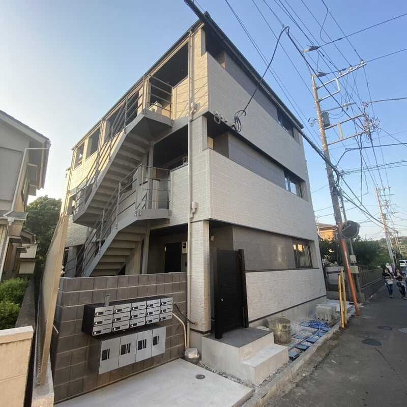 エントランス　外観