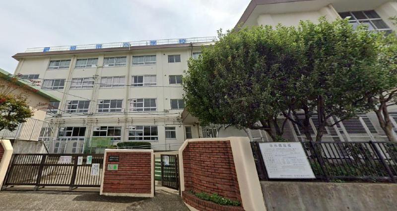 小学校　江戸川区立西小岩小学校（小学校）まで400m