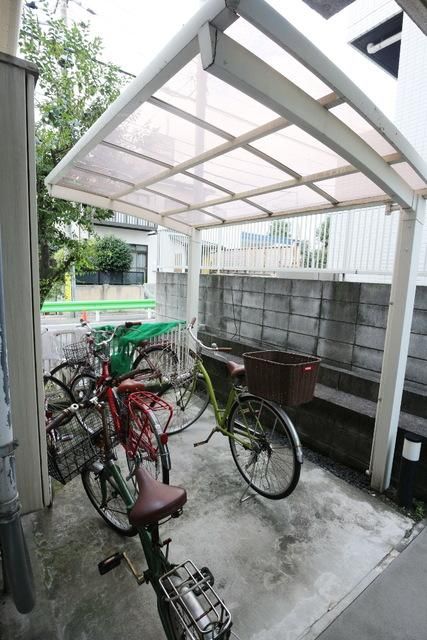 駐車場　★駐輪場★