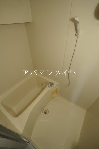 バス・シャワールーム　日々の疲れを癒すお風呂付です