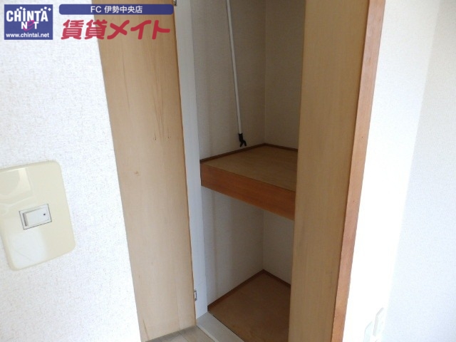 収納　同タイプ