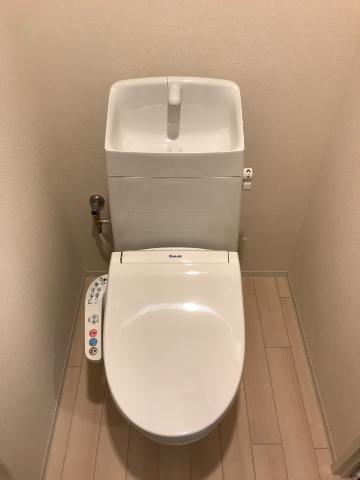 トイレ　トイレ