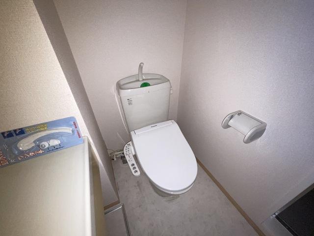 トイレ　※参考写真