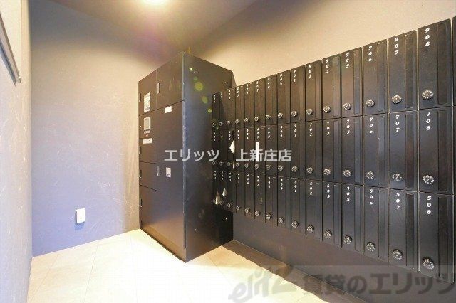 エントランス　メールボックス