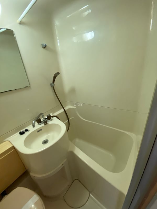 バス・シャワールーム　別のお部屋のお写真です。ご参考までに。