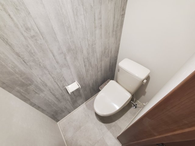 トイレ　トイレもきれいです