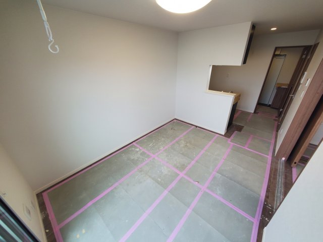 居室・リビング　建築中です