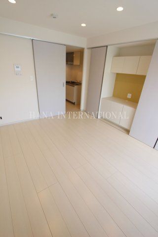 居室・リビング　※反転タイプの参考写真です