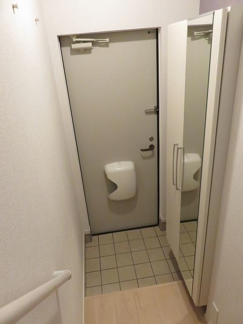 玄関　玄関