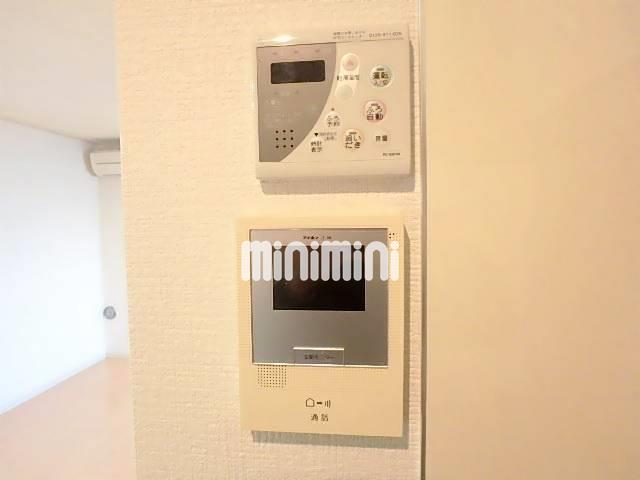 セキュリティ　モニター付きインターフォンで安心