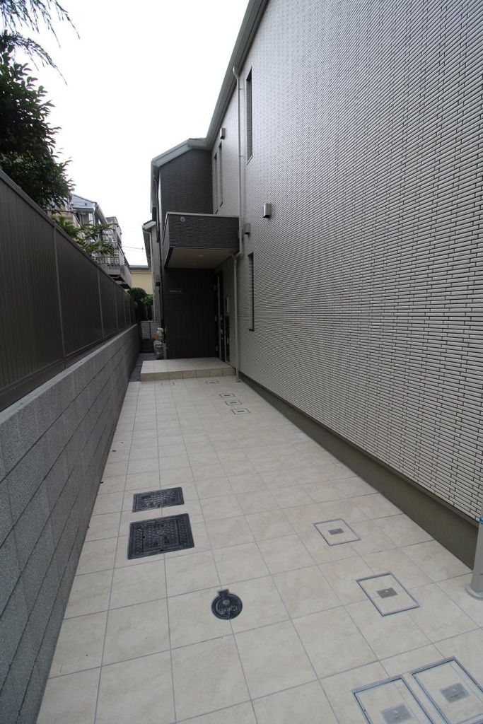 エントランス　エントランス
