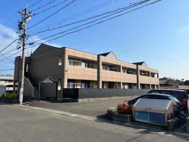 建物外観　重厚感のあるつくり