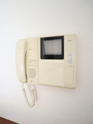 セキュリティ　TV付きインターホンでセキュリティ面も安心です