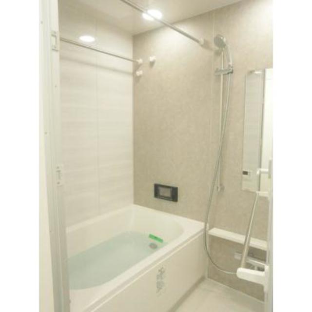 バス・シャワールーム　※写真は同タイプ住戸です。
