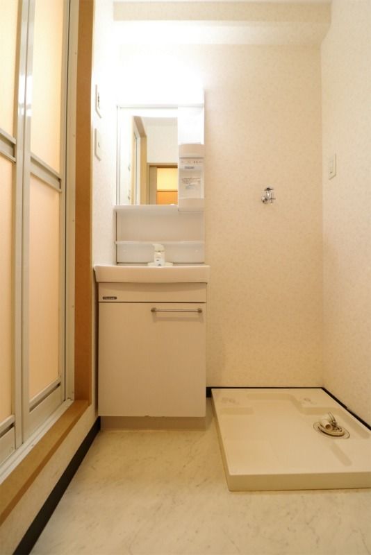 洗面設備　洗面所です