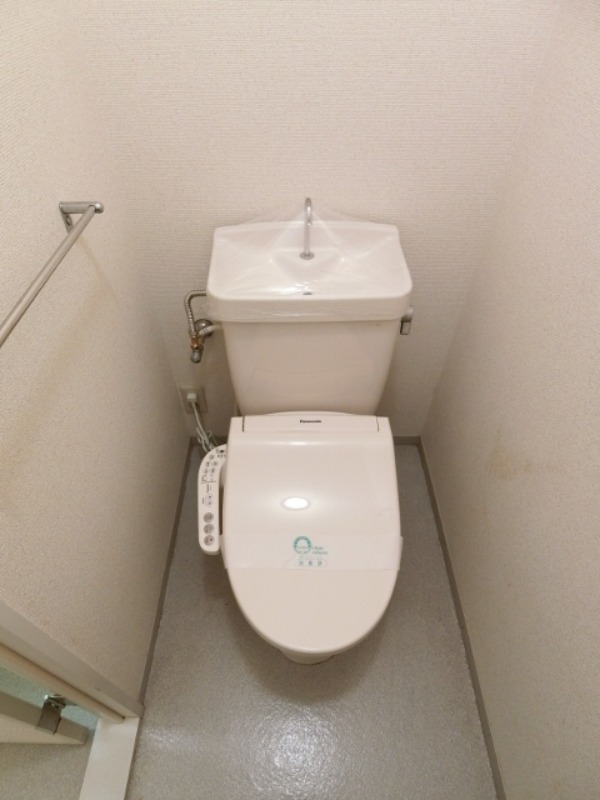 トイレ　図面と現状に相違がある場合には現状を優先