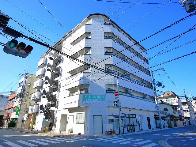 建物外観　キレイな外観です。