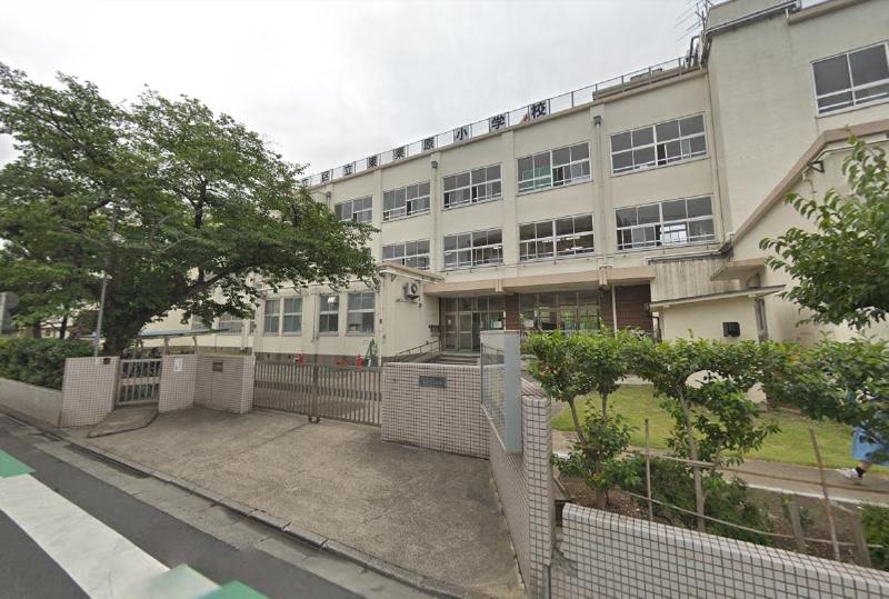 小学校　足立区立加平小学校（小学校）まで500m