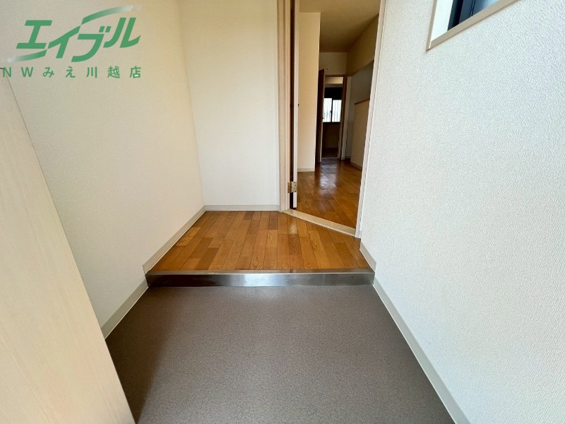 玄関　反転タイプ参考写真
