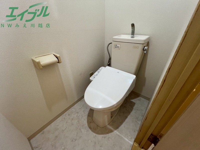 トイレ　反転タイプ参考写真