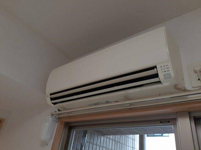 玄関　エアコン完備