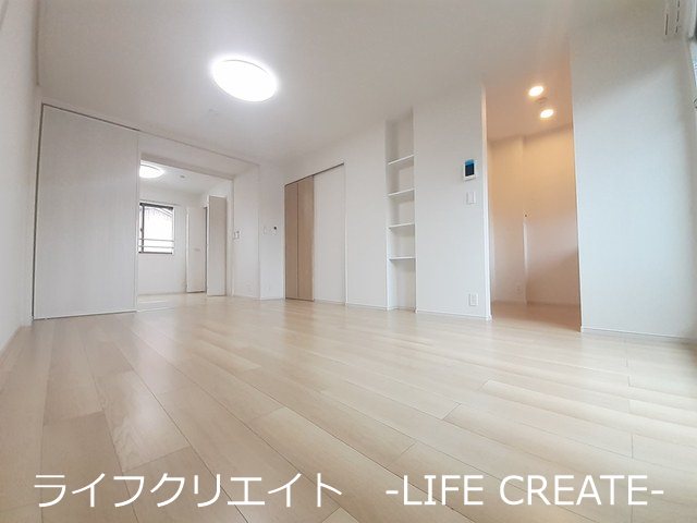 居室・リビング　写真は203号室