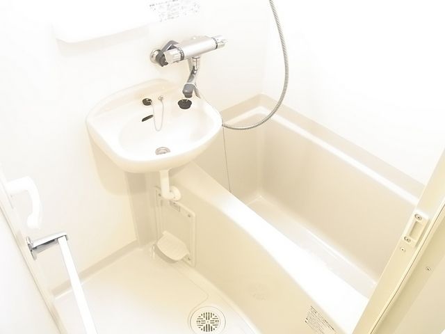 バス・シャワールーム　NULL