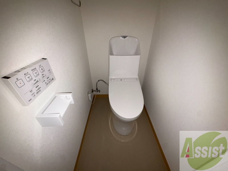 トイレ　トイレです。ウォシュレット付を探している方、おすすめです。