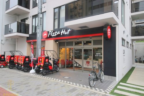 飲食店　ピザハット玉造店（飲食店）まで467m