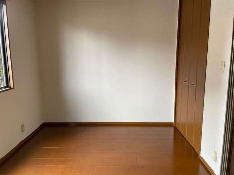 居室・リビング　室内
