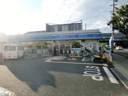 コンビニ　ローソン伊丹荒牧南二丁目店（コンビニ）まで270m
