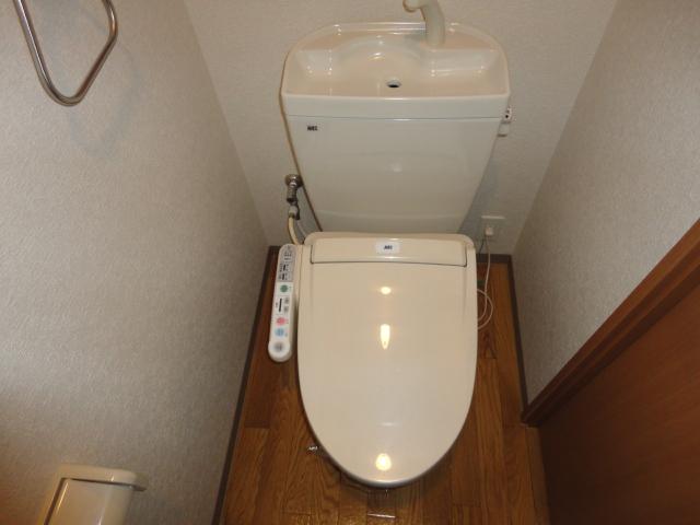 トイレ　シャワー付トイレ
