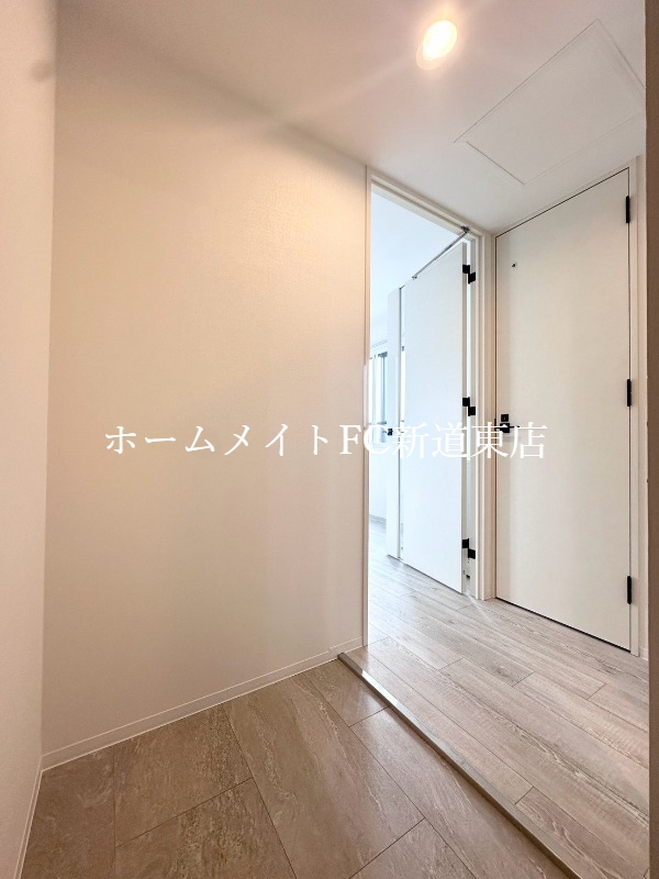 casa AT新道東の玄関写真