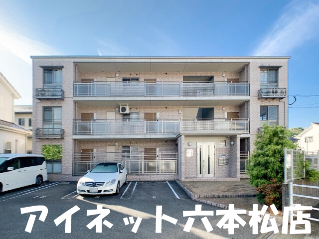 建物外観　おしゃれな外観です。
