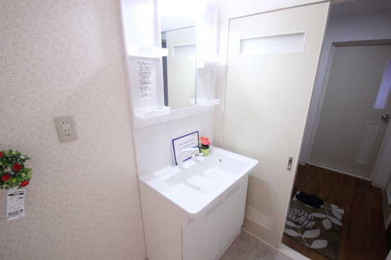 洗面設備　※別部屋の写真です