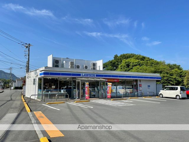 コンビニ　ローソン清水町堂庭店（コンビニ）まで736m