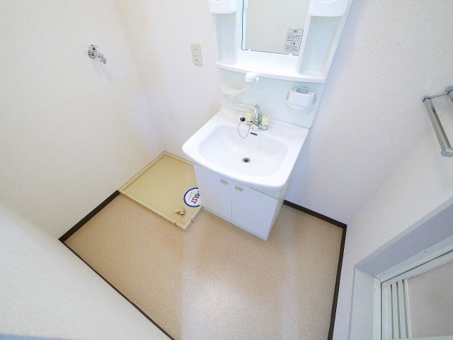 洗面設備　忙しい朝には欠かせない洗面所です