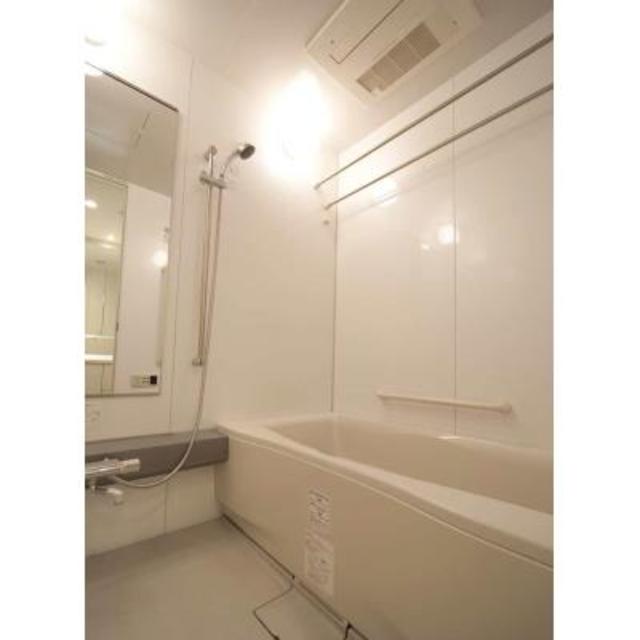 バス・シャワールーム　※写真は同タイプ住戸です。