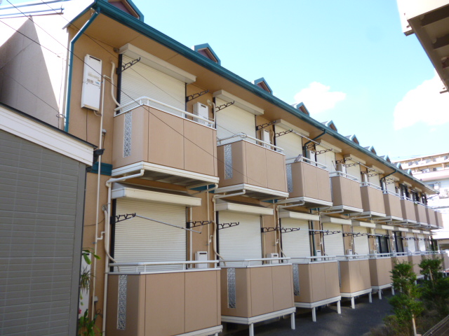 建物外観　綺麗な外観