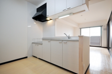キッチン　※写真は他部屋です
